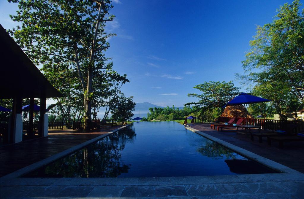 Nusantara Diving Centre Resort & Spa マナド エクステリア 写真